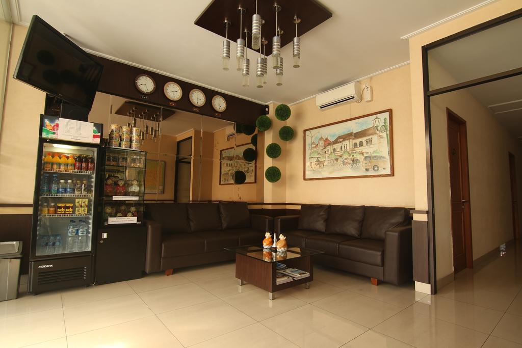 Hotel Pules Yogyakarta Esterno foto